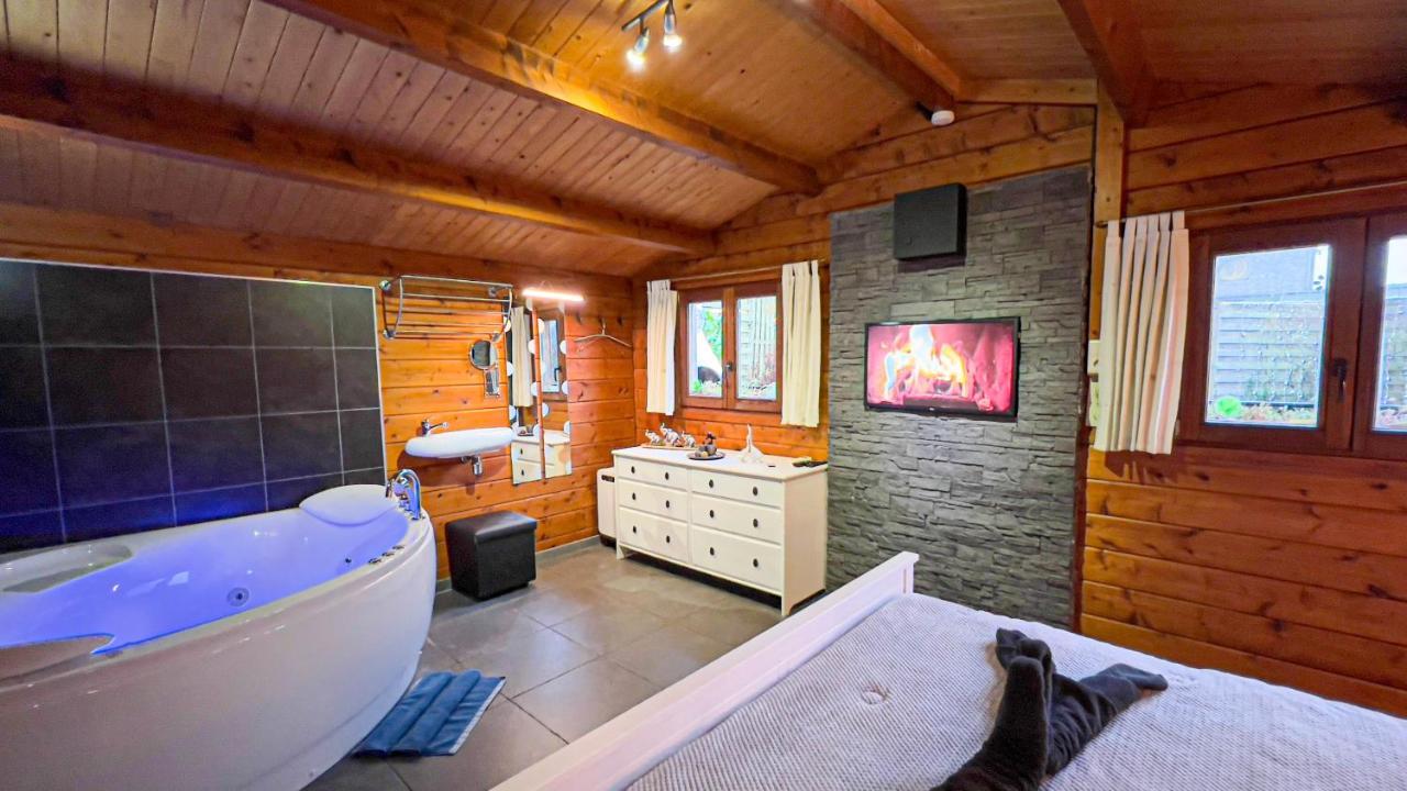 Au Chalet D'Isa Havelange Esterno foto