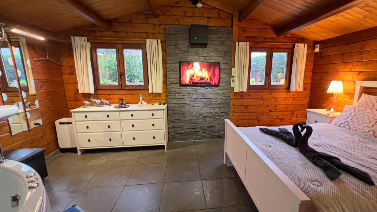 Au Chalet D'Isa Havelange Esterno foto